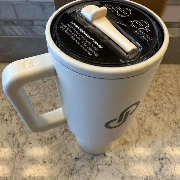 New- Hydro jug -POSHMARK traveler 40 oz insulated‎ mug - Picture 7 of 9